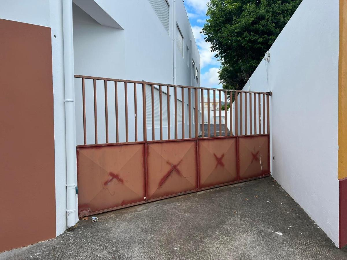 ポンタ・デルガダA Casa Do Terracoアパートメント エクステリア 写真